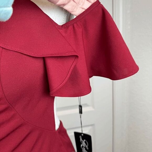 NWT La Femme 25147 Burgundy Red Cocktail Mini Dress Backless Ruffle Size 4 - Picture 5 of 16